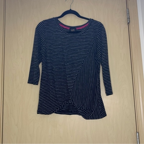 W5 Black and White Striped Top Size Medium - Picture 4 of 5